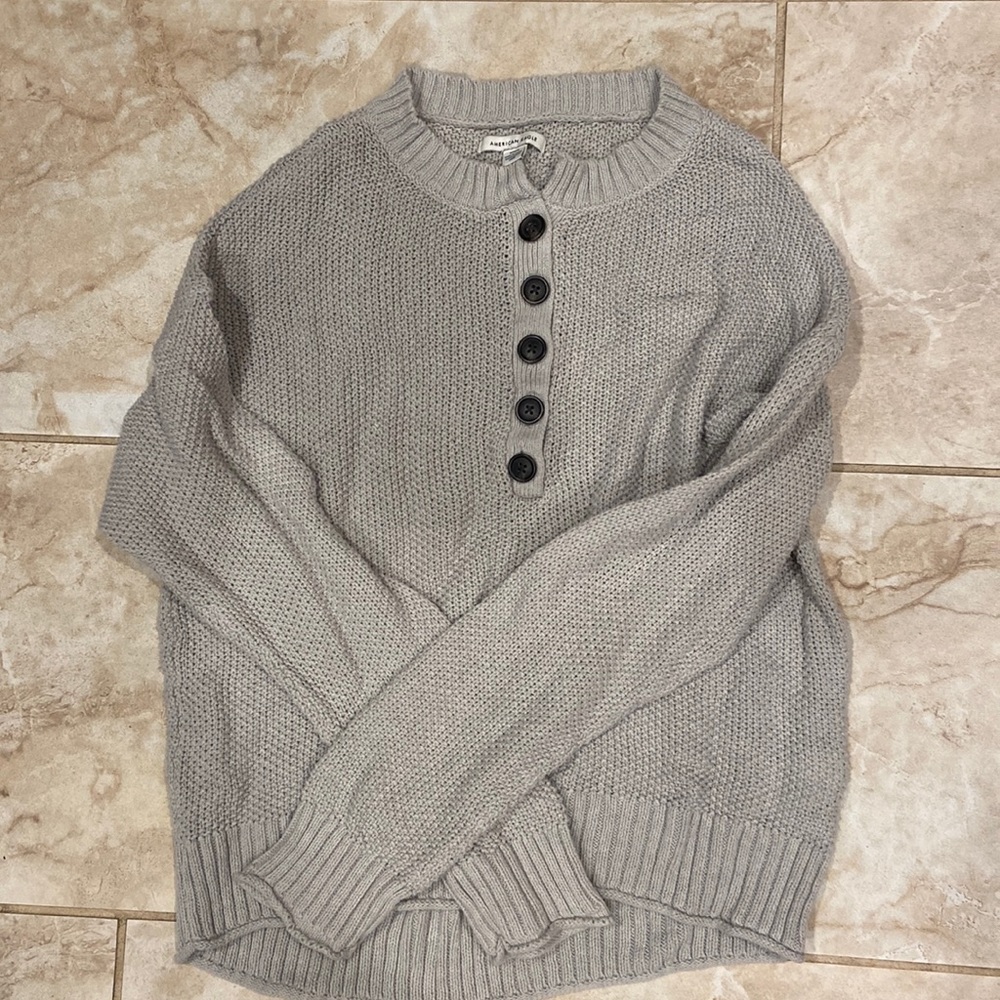 American Eagle sweater